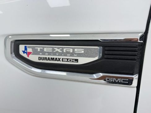 Used 2022 GMC Sierra 1500 SLT RWD image 9
