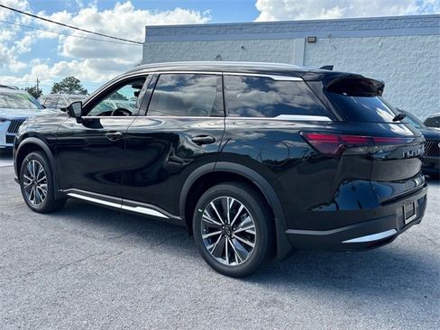 New 2026 INFINITI QX60 Luxe w/ Cargo Package image 4