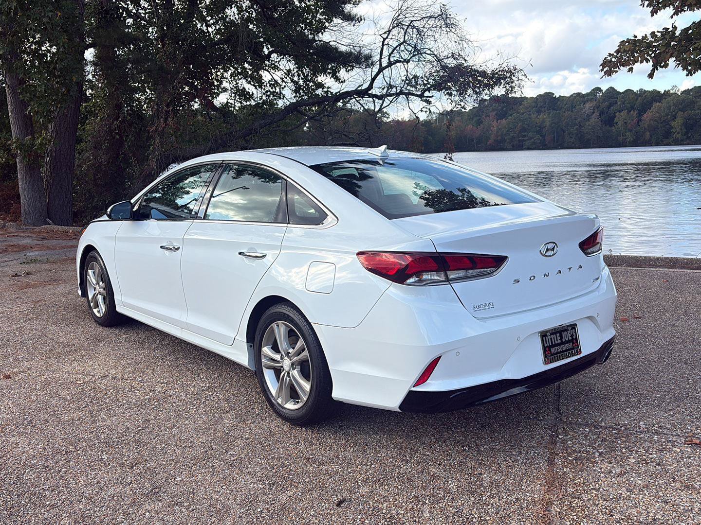 Used 2018 Hyundai Sonata Limited w/ Limited Ultimate Package 03 FWD image 8