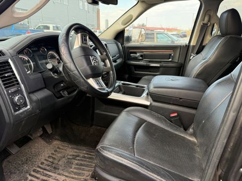 Used 2016 RAM 2500 Laramie image 7