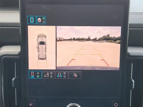 Used 2025 GMC Yukon AT4 AWD/4WD image 18