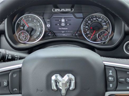 New 2025 RAM 1500 Big Horn AWD/4WD image 29