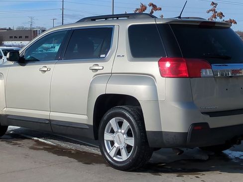 Used 2013 GMC Terrain SLE w/ Convenience Package image 3