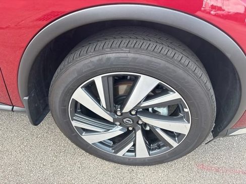 Used 2024 Nissan Murano SL AWD/4WD image 11