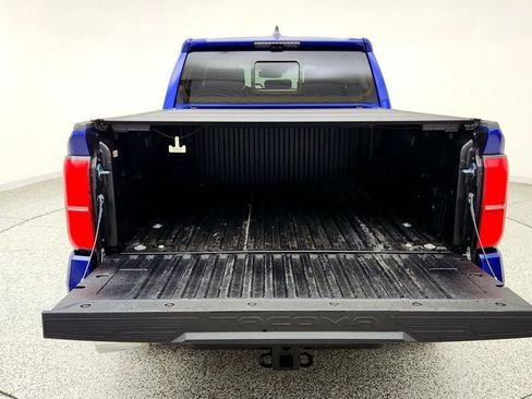 Used 2025 Toyota Tacoma Limited AWD/4WD image 24