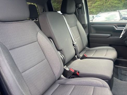 Used 2022 Chevrolet Silverado 1500 LT image 14