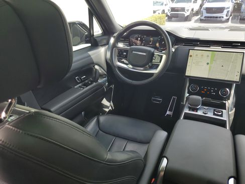 Used 2022 Land Rover Range Rover Long Wheelbase First Edition AWD/4WD image 17