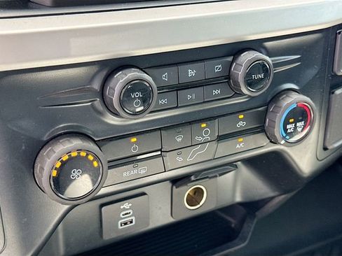 Used 2024 Ford F350 XL w/ 360-Degree Camera Package RWD image 15