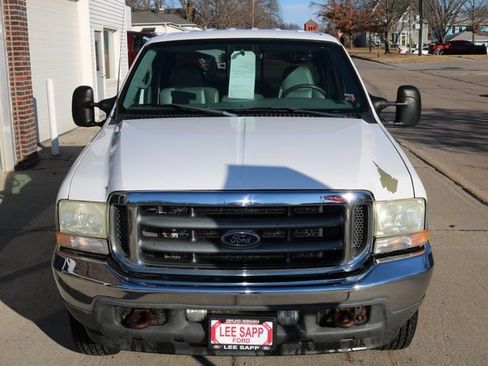 Used 2002 Ford F250 Lariat image 4