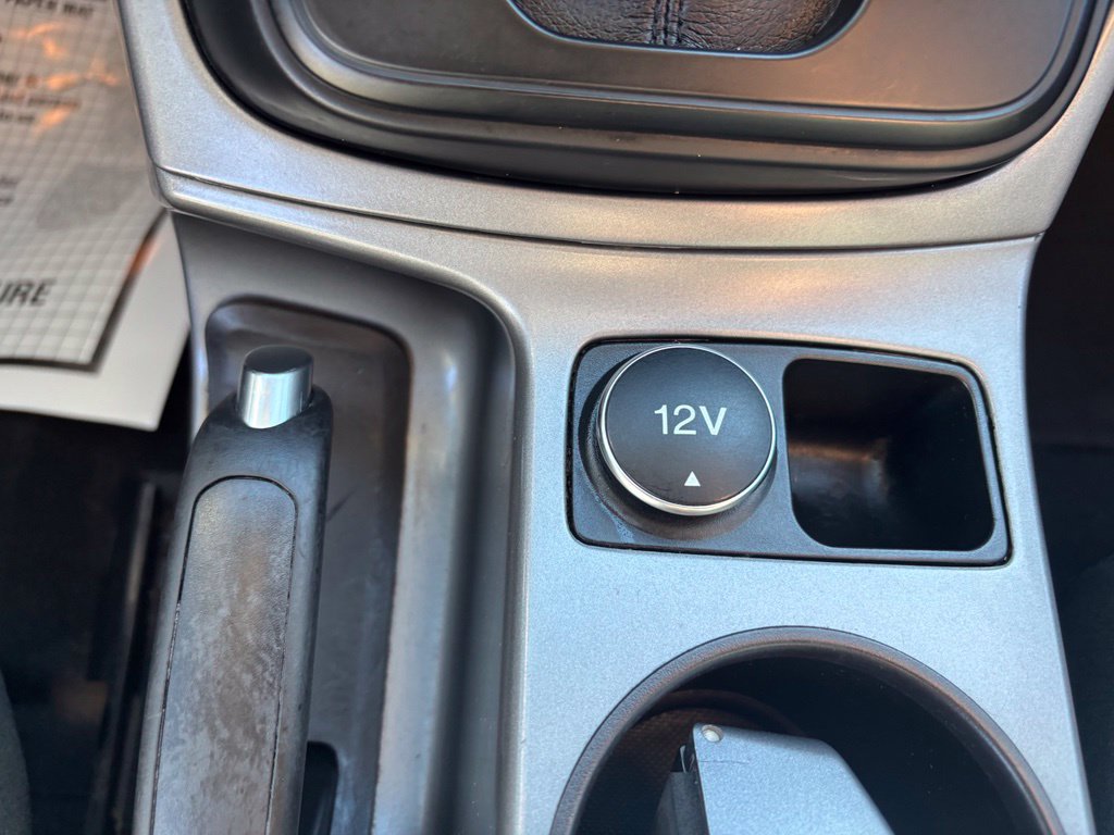 Used 2015 Ford Escape SE AWD/4WD image 14