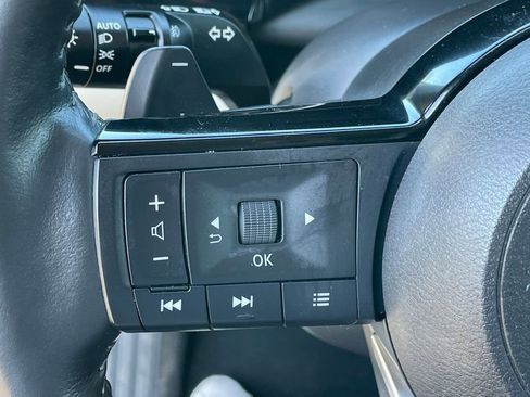 Certified 2022 Nissan Pathfinder SL w/ SL Premium Package image 19