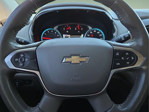 Used 2018 Chevrolet Traverse LT FWD image 24