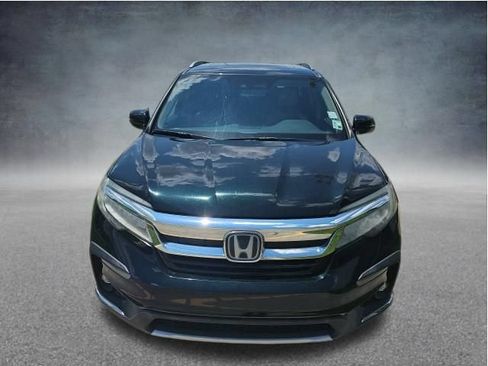 Used 2019 Honda Pilot Touring image 2