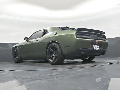 Used 2022 Dodge Challenger SRT Hellcat RWD image 41