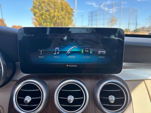 Used 2020 Mercedes-Benz C 300 4MATIC Sedan image 20