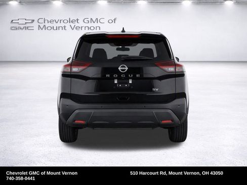 Used 2024 Nissan Rogue SV FWD image 27