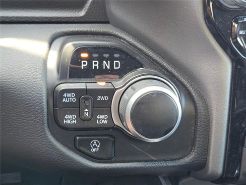 Used 2023 RAM 1500 Big Horn AWD/4WD image 30