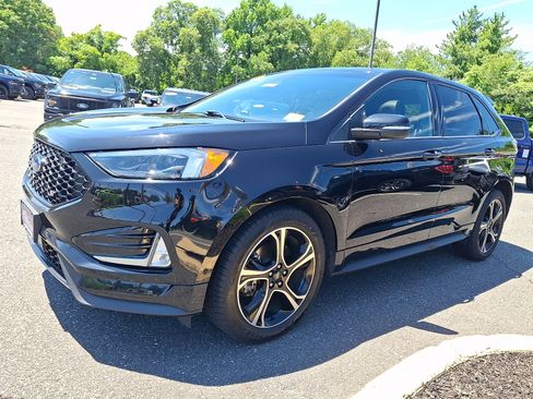 Certified 2019 Ford Edge ST w/ Equipment Group 401A AWD/4WD image 5