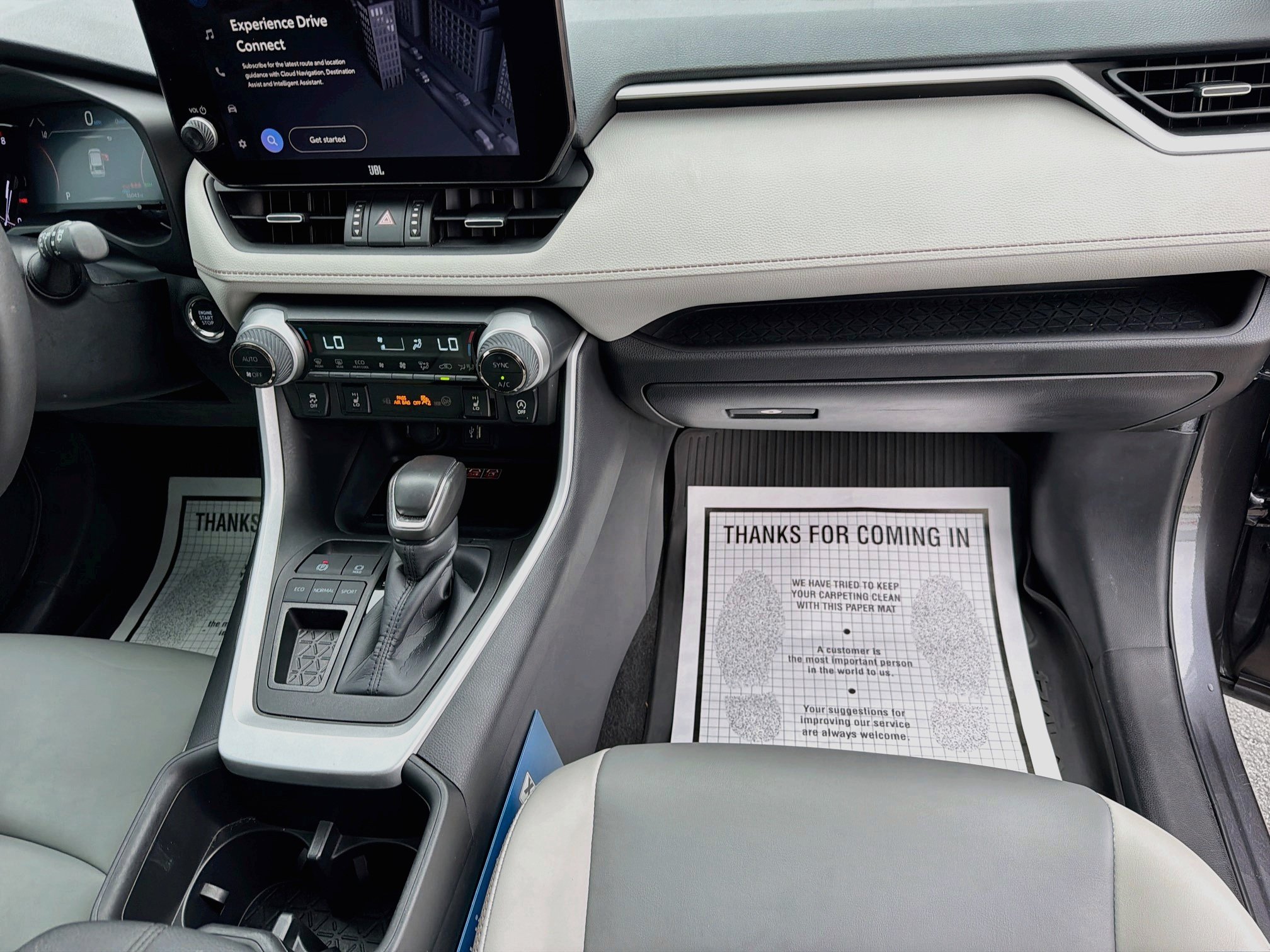 Used 2023 Toyota RAV4 XLE Premium FWD image 18