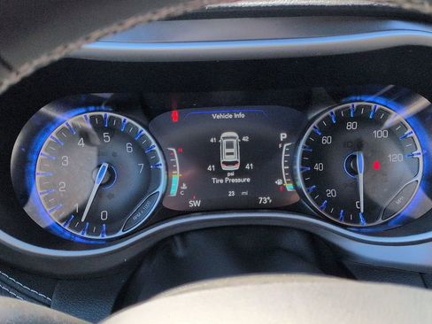 New 2026 Chrysler Pacifica Select image 19