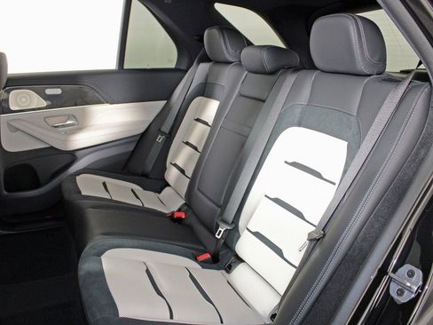 Certified 2026 Mercedes-Benz GLE 53 AMG 4MATIC image 29