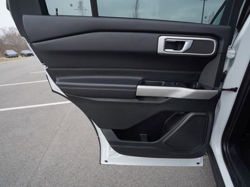 Used 2023 Ford Explorer XLT w/ Equipment Group 202A image 15