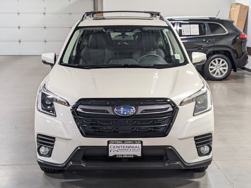 Used 2023 Subaru Forester Limited AWD/4WD image 8