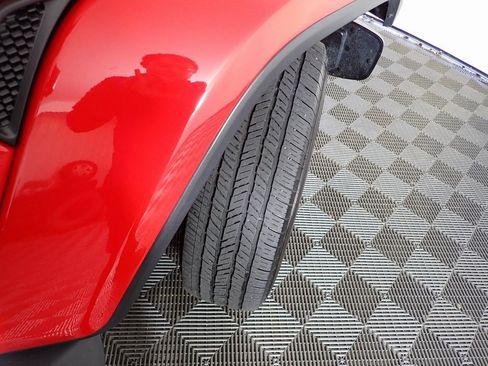 Used 2020 Jeep Gladiator Overland image 32