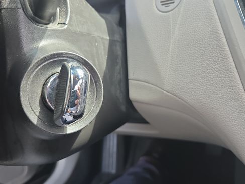 Used 2011 Cadillac CTS Coupe RWD image 31