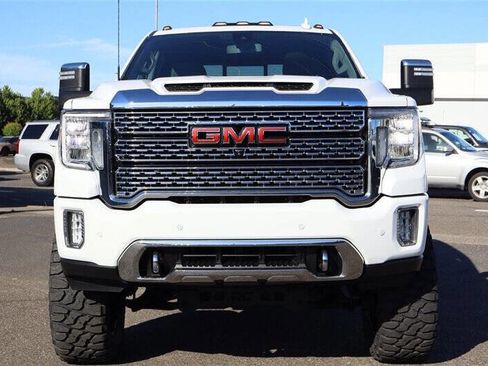 Used 2022 GMC Sierra 3500 Denali AWD/4WD image 8