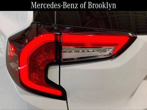 Used 2023 GMC Terrain SLT AWD/4WD image 28