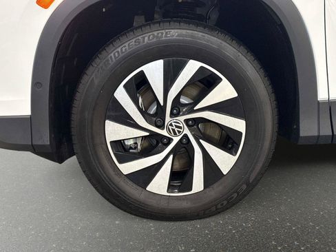 New 2026 Volkswagen Tiguan S image 9