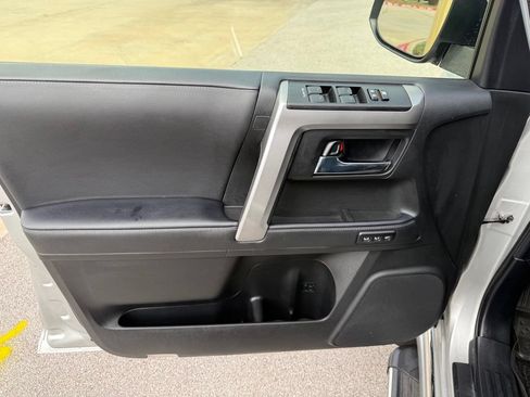 Used 2023 Toyota 4Runner Limited AWD/4WD image 11