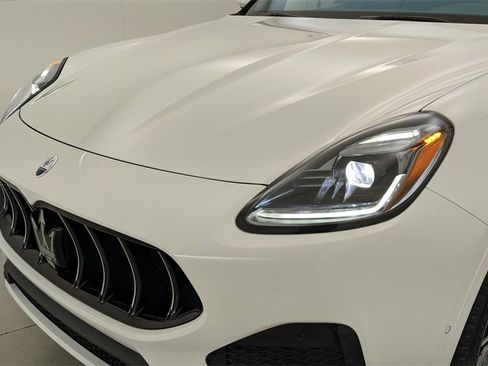 Used 2024 Maserati Grecale GT image 29