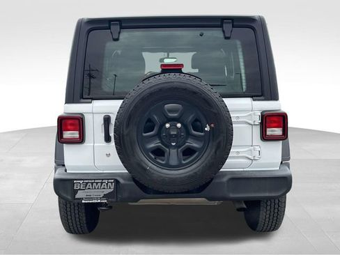 Used 2021 Jeep Wrangler Unlimited Sport image 6