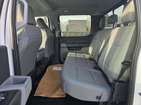 New 2026 Ford F450 XL w/ XL Chrome Package image 8