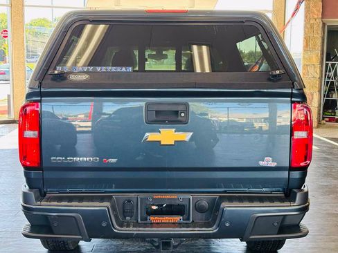 Used 2019 Chevrolet Colorado Z71 AWD/4WD image 12
