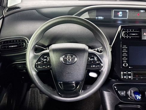 Used 2021 Toyota Prius LE FWD image 13