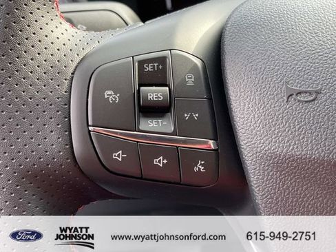New 2026 Ford Escape ST-Line FWD image 32