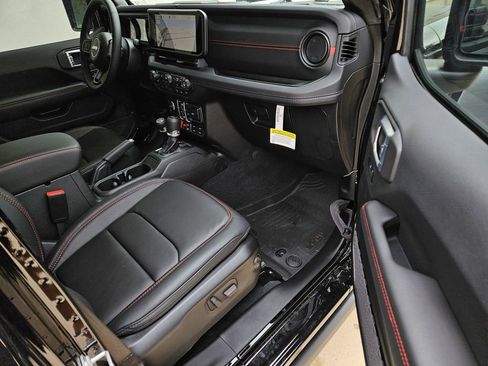 New 2026 Jeep Wrangler Unlimited Rubicon AWD/4WD image 7