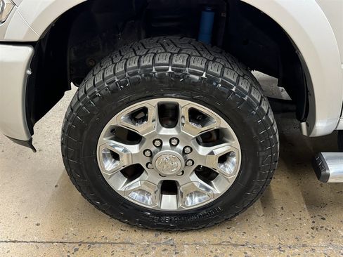 Used 2017 RAM 2500 Limited AWD/4WD image 4