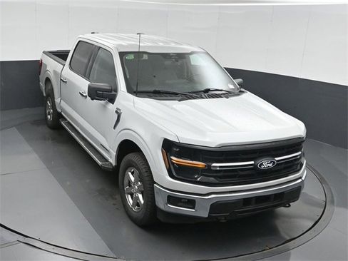 Used 2024 Ford F150 XLT w/ Mobile Office Package image 36