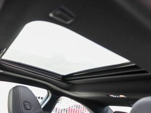 Used 2023 BMW 230i 230i w/ Convenience Package image 26