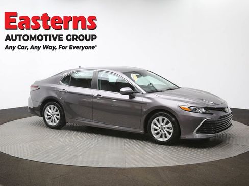 Used 2023 Toyota Camry LE image 46