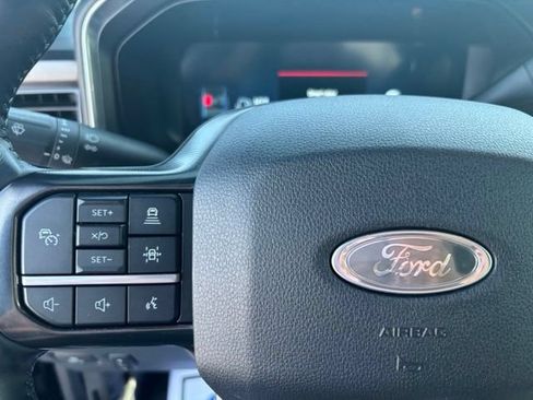 Used 2026 Ford F250 Platinum AWD/4WD image 26