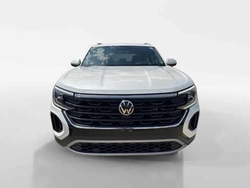Used 2025 Volkswagen Atlas Cross Sport SEL AWD/4WD image 7