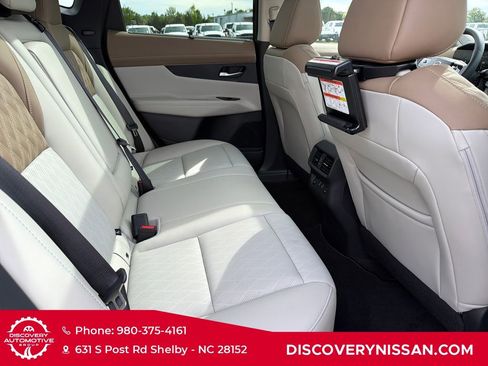 New 2026 Nissan Murano Platinum w/ Cargo Package AWD/4WD image 40