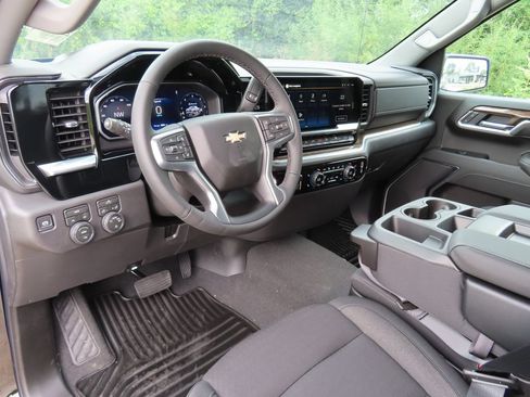 New 2026 Chevrolet Silverado 1500 LT w/ All Star Edition Plus AWD/4WD image 21