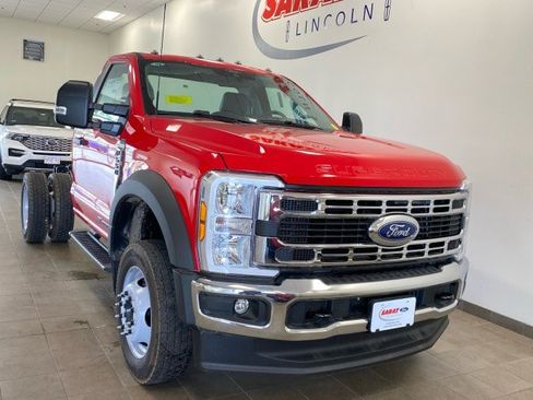 New 2024 Ford F550 4x4 Regular Cab Super Duty image 2