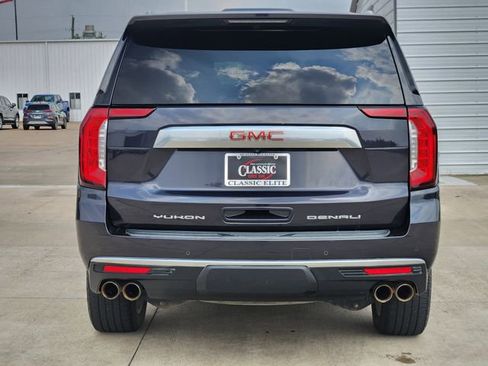 Used 2023 GMC Yukon XL Denali AWD/4WD image 6